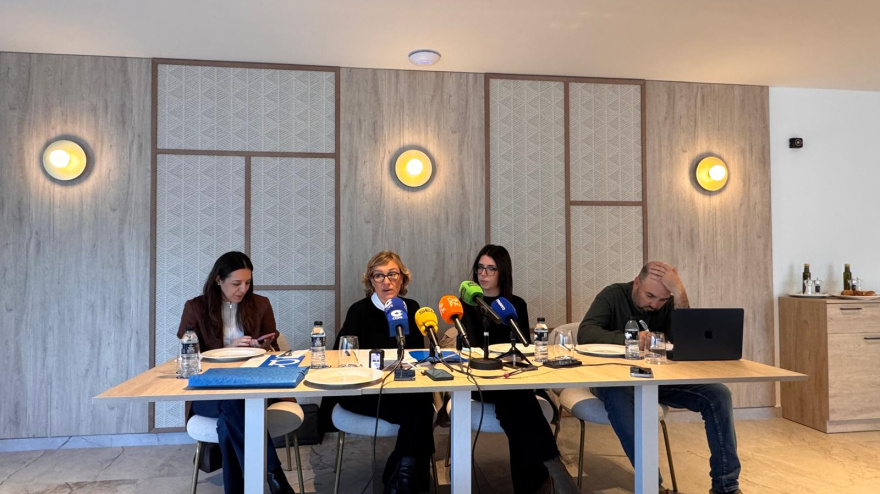 Desayuno informativo de la alcaldesa de Xàbia, Rosa Cardona