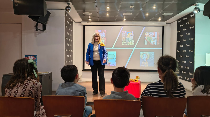 Irene Genovés en el Fnac