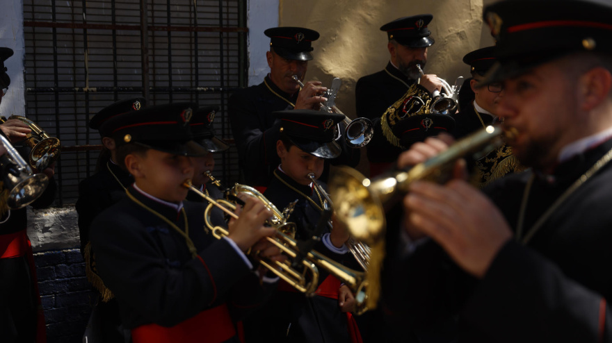 La banda del Rocío ensaya para la salida de la Virgen del Rocío este Martes Santo en Málaga