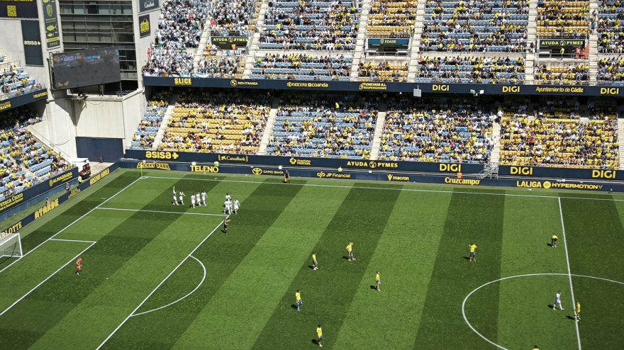 Escucha el gol de Adri Fuentes, Cádiz CF 0 - Córdoba CF 2