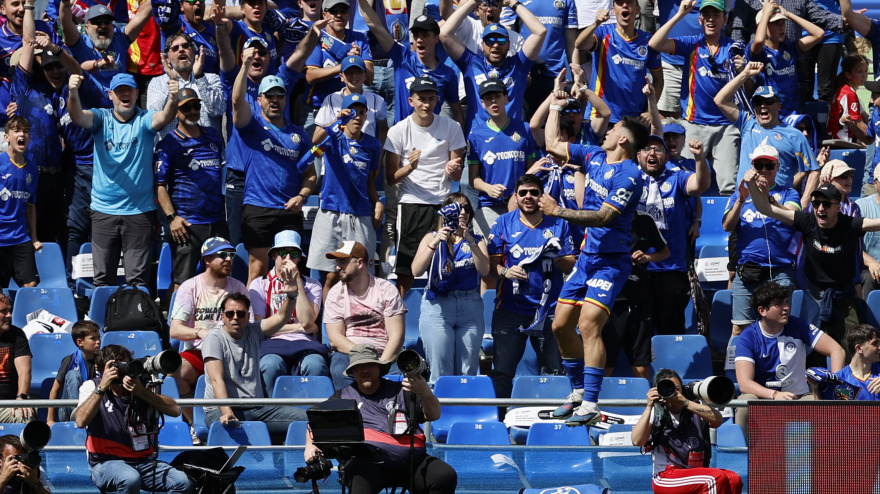 Satriano celebra su gol, en el Getafe - Athletic