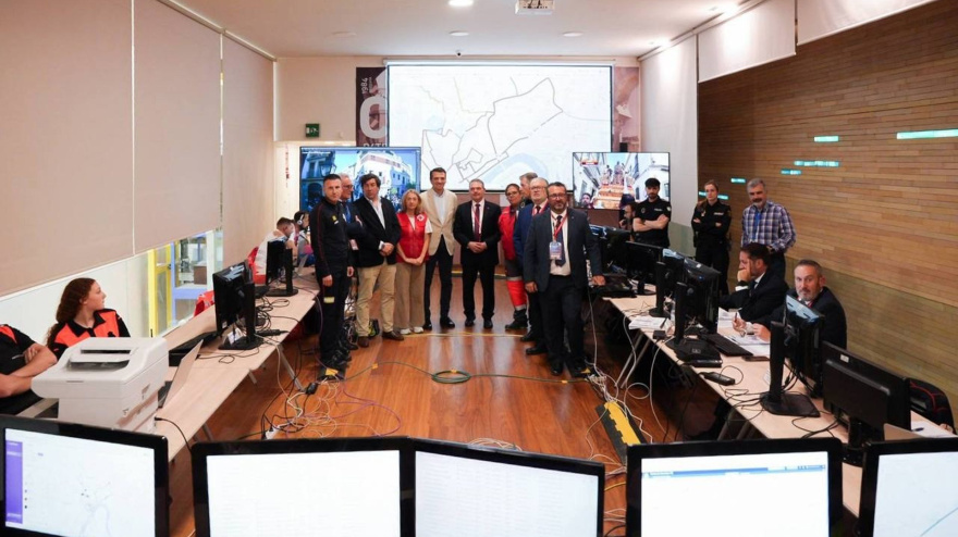 Visita del alcalde a la OTCE el Lunes Santo.