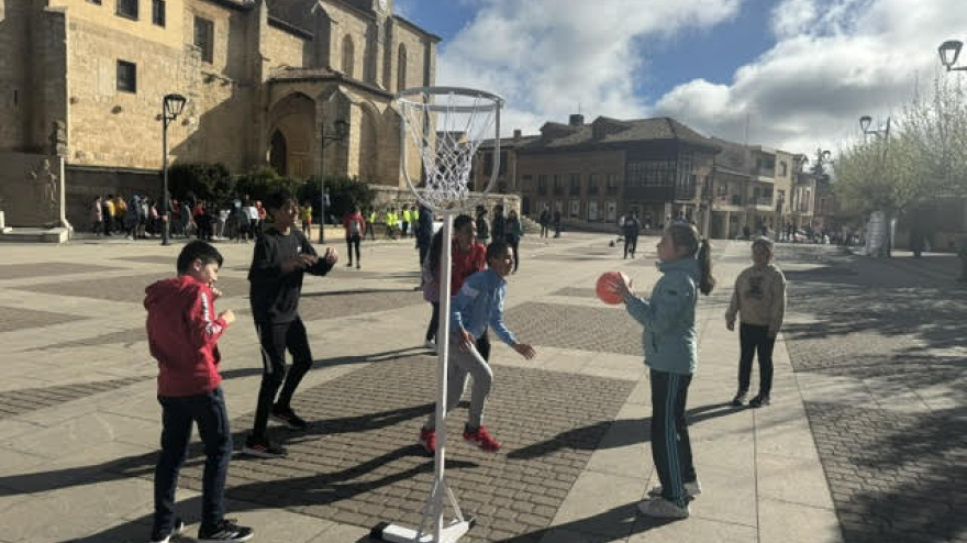 Palencia celebra el Día de la Actividad Física con 500 escolares en movimiento