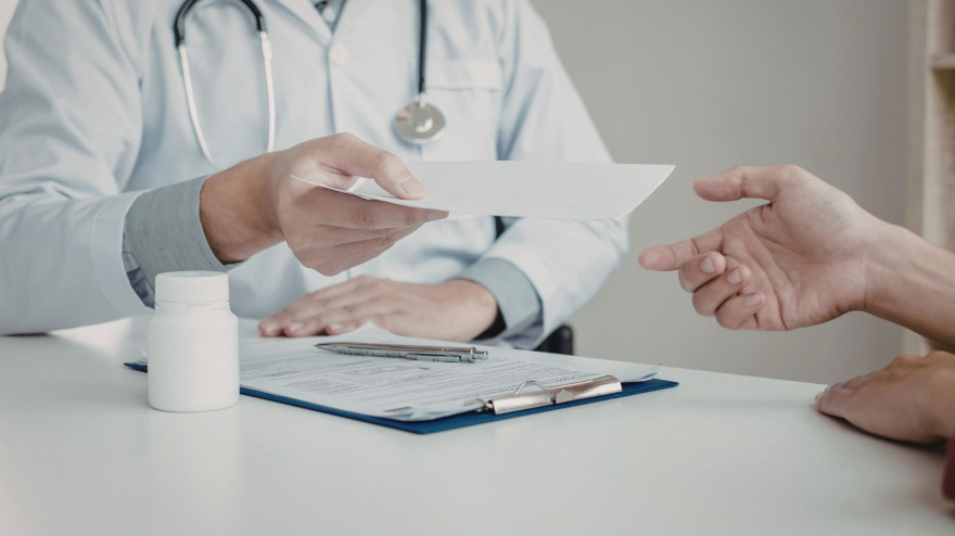 Adiós al papel: así cambia la receta médica de los funcionarios con MUFACE