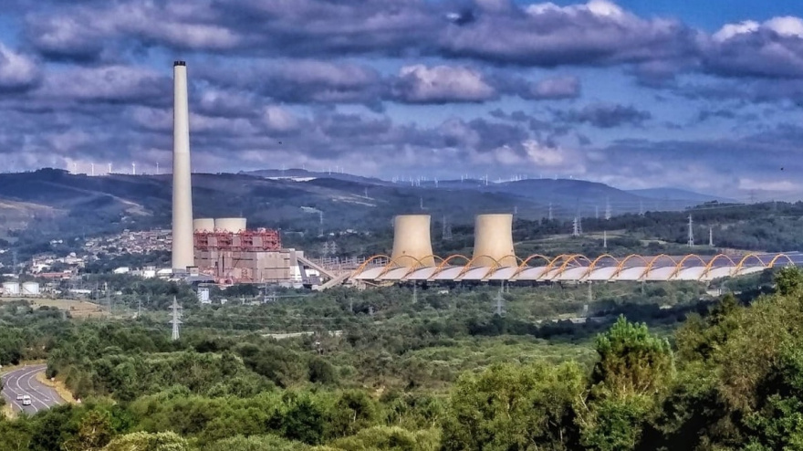 Imagen de la antigua central térmica de As Pontes