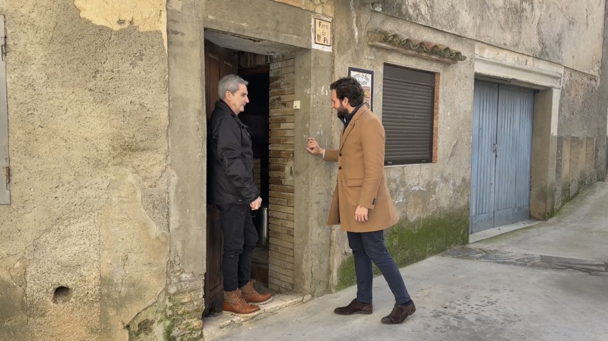 Isaac Claver y Jesús Lumbierres en la visita a la localidad de Baldellou
