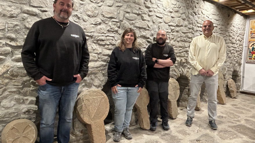 Presentación de Jaca al Natural