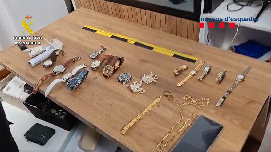 Joyas robadas en asaltos de una violenta banda