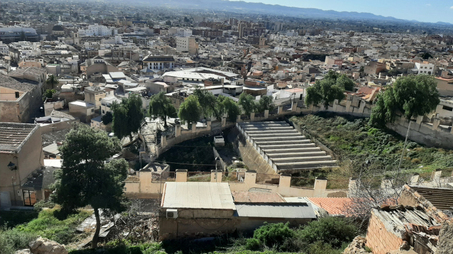 Vista aérea de los viejos depósitos de la Mancomunidad de los Canales del Taibilla y del entorno que se convertirá en un gran parque en Santa María