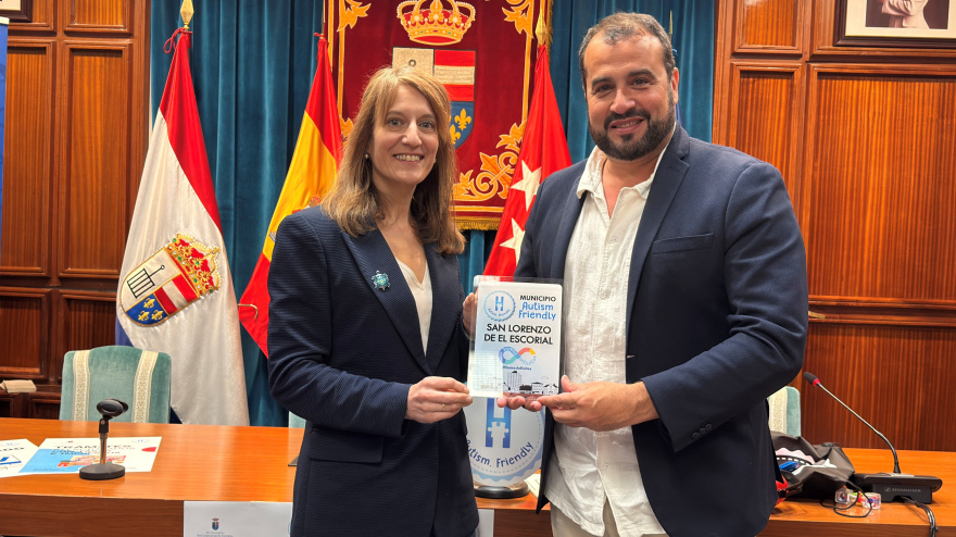 San Lorenzo de El Escorial recibe el sello Autism Frindly 2