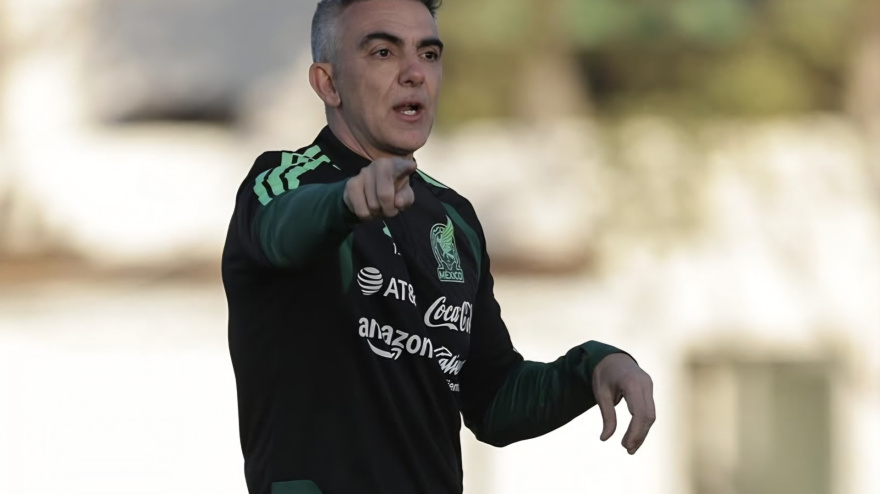 Toni Amor con México