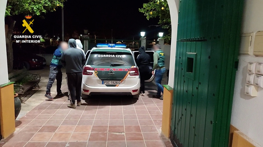 Intervención de la Guardia Civil en Olivares