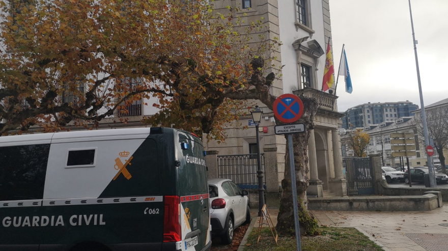 Audiencia de Lugo furgón