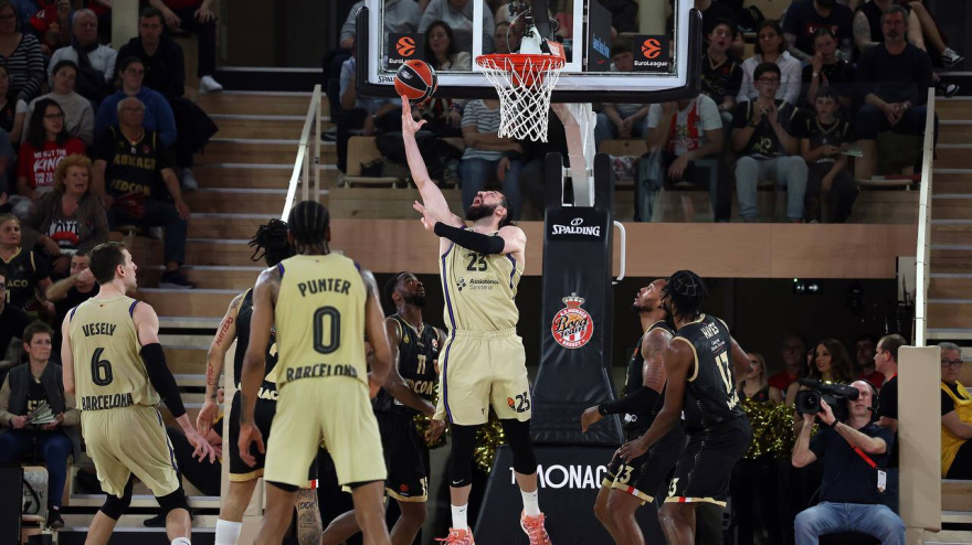 Shengelia fue de los pocos que se salvaron de la quema