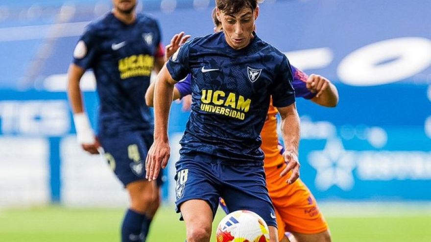 El UCAM CF goleó al Atlético Malagueño