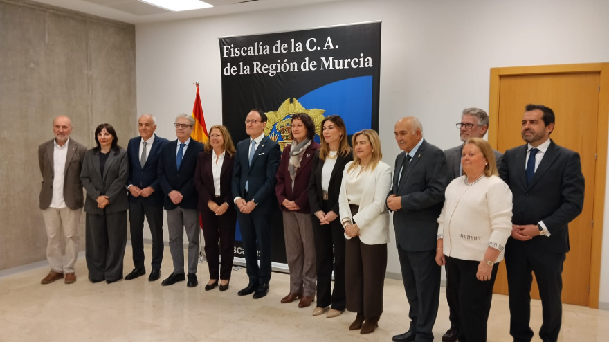 Diaz Manzanera con diputados de la Asamblea Regional