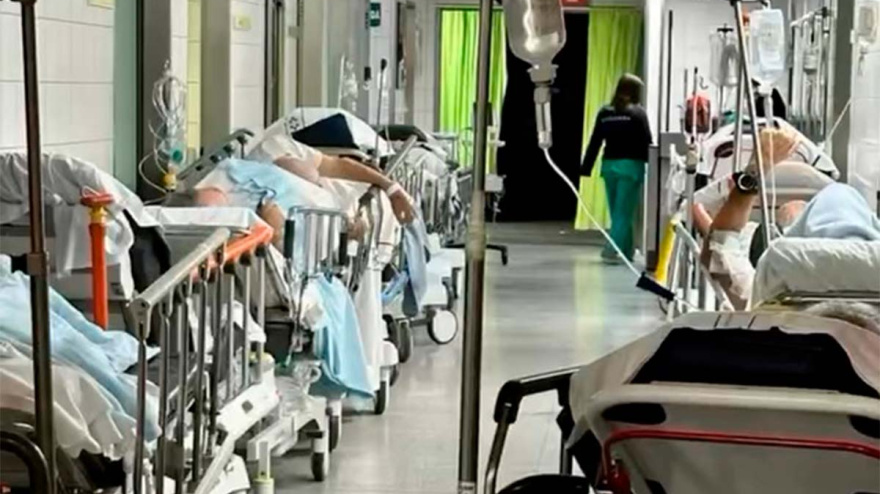 Entrevista afectados por la sanidad pública