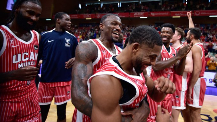 DeJulius sigue batiendo récords