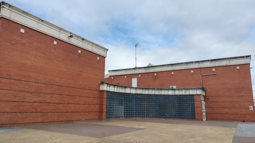 Ponferrada (León) inicia la ambiciosa reforma de sus piscinas climatizadas