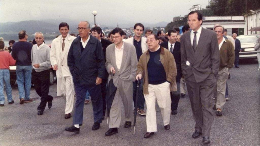 Leopoldo Calvo Sotelo en una visita a Ribadeo