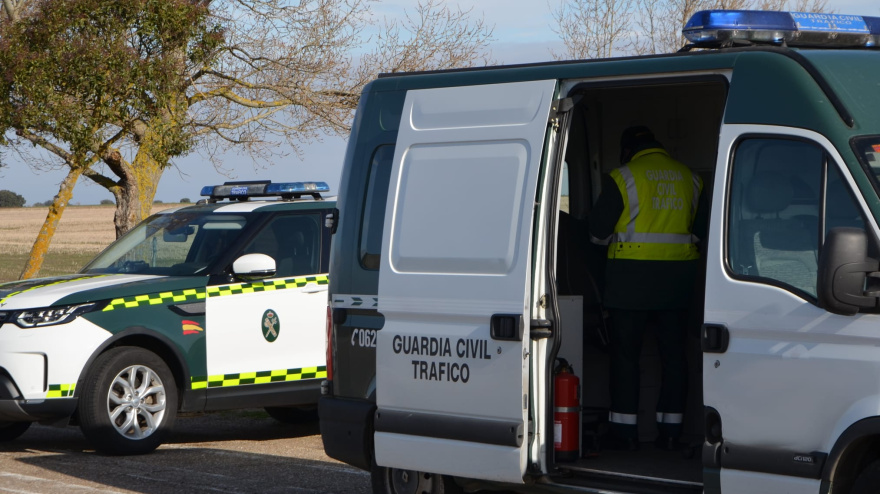 Agentes de la guardia civil de tráfico de Zamora
