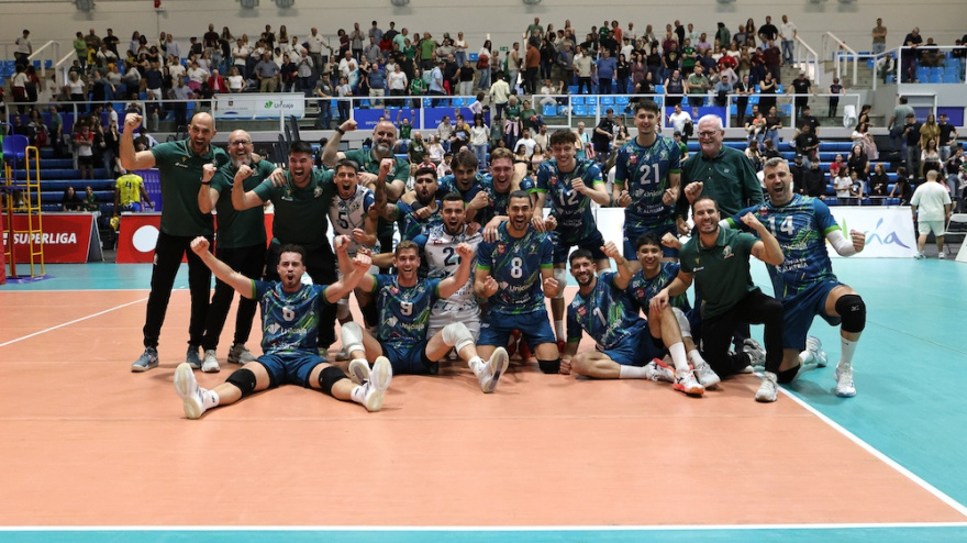 Unicaja Costa de Almería desafía al campeón y sueña con la semifinal de la Superliga
