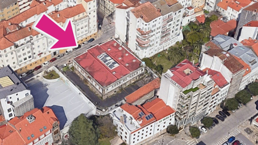 En el centro, parcela en la que se procederá a actuar