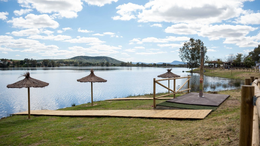 Mérida prohíbe la acampada libre en todo el municipio con especial foco en Proserpina