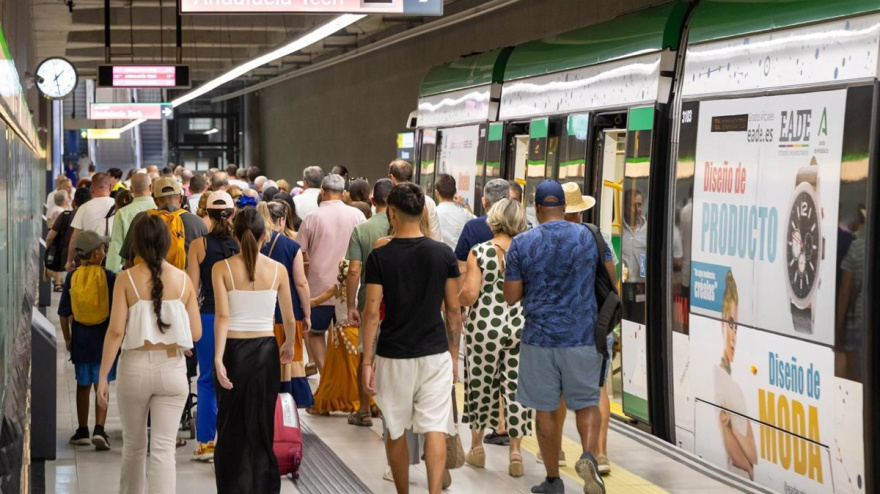 Desconvocados los paros parciales previstos para este jueves en el Metro de Málaga