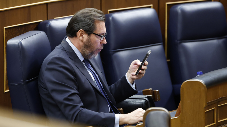 El ministro de Transportes, Óscar Puente, durante el pleno del Congreso de este miércoles.