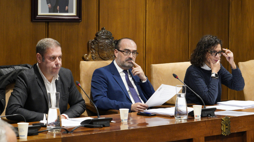 Una operación del alcalde de Ponferrada (León) obliga a aplazar el pleno de abril