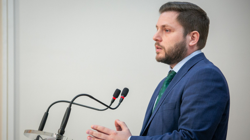 Toledo, 9 de marzo de 2026.- El consejero de Fomento, Nacho Hernando, ha informado sobre asuntos relacionados con su departamento. (Fotos: A. Pérez Herrera // JCCM)