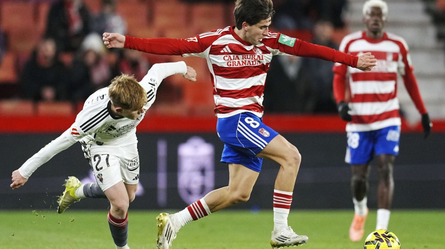 Alemañ junto a Cani Bernabeu en el partido de la primera vuelta frente al Albacete