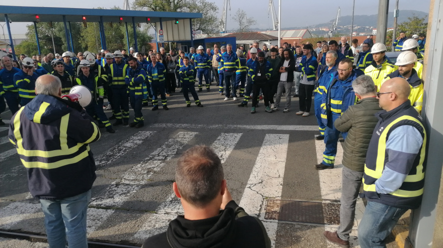 Concentración y asamblea este viernes a las puertas de Navantia Ferrol