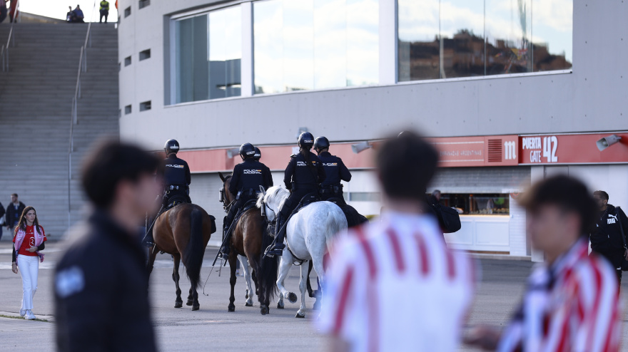 La operación policial acabó con cinco detenidos, todos de origen colombiano.