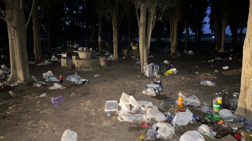 El espacio natural ha quedado convertido en un basurero