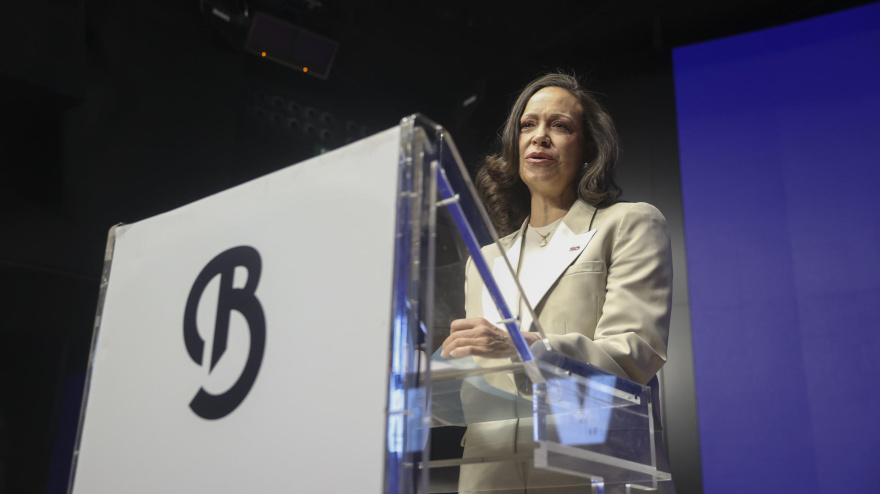 La líder opositora venezolana María Corina Machado durante la rueda de prensa ofrecida este sábado en Madrid