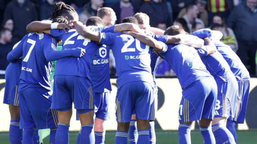 Los jugadores del Leicester son penúltimos en la Championship a falta de tres jornadas.