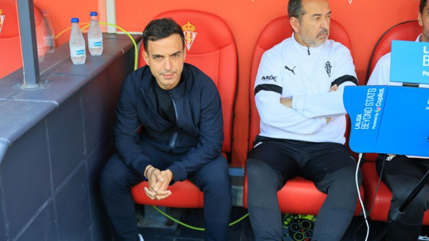 Borja Jiménez en El Molinón