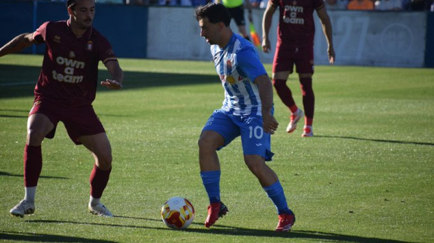 El Águilas FC recupera el liderato tras ganar el derbi