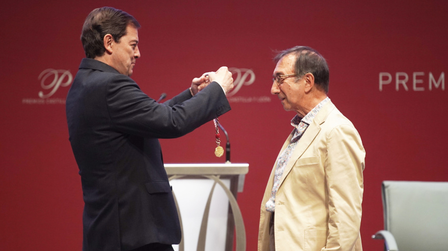 Tomás Sánchez Santiago, Premio Castilla y León de las Letras.