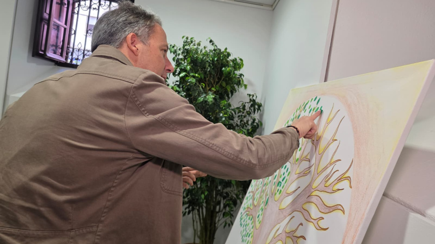 Exposición de "La Tierra" en Huerto Ruano de Lorca