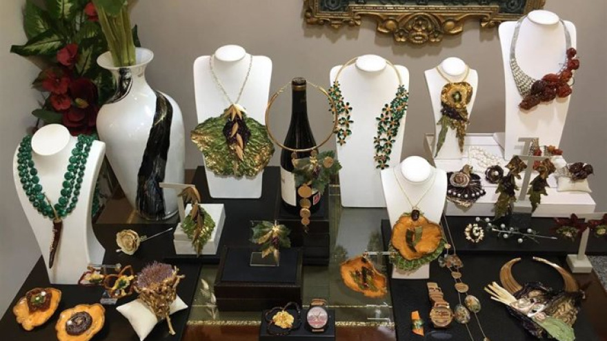 Joyas elaboradas con verdura