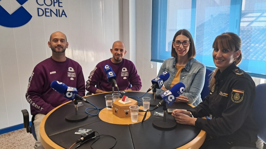 Participantes de "El Debat Marina Alta" sobre el acoso escolar