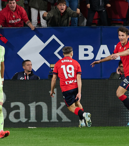 Budimir y Bryan Zaragoza marcaron los goles de Osasuna.