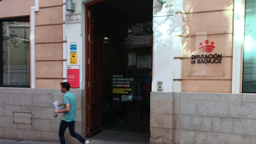 Fachada de la Diputación de Badajoz