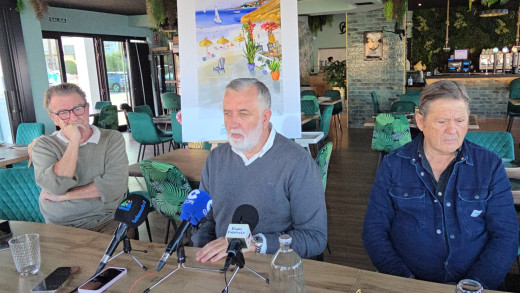 Desayuno con la prensa en Chiringuito Borocco, en Salobreña