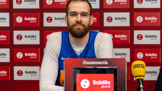 Radovic cerrará su carrera en Murcia