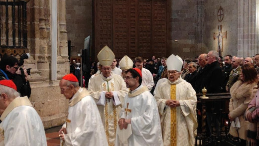 Toma de posesión de D. Jesús Vidal como Obispo de Segovia