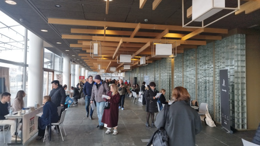 Ambiente en la Feria de Empleo Senior de A Coruña